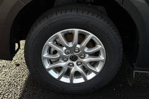 MF75FJD Volkswagen Transporter 2.0 TDI 110 Commerce Pro Van Thumbnail #7