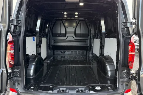 MF75FJD Volkswagen Transporter 2.0 TDI 110 Commerce Pro Van Thumbnail #10