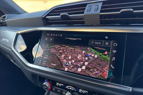 PN74KBX Audi Q3 S line 35 TFSI  150 PS S tronic Thumbnail #13