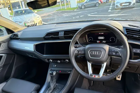 PN74KBX Audi Q3 S line 35 TFSI  150 PS S tronic Thumbnail #14