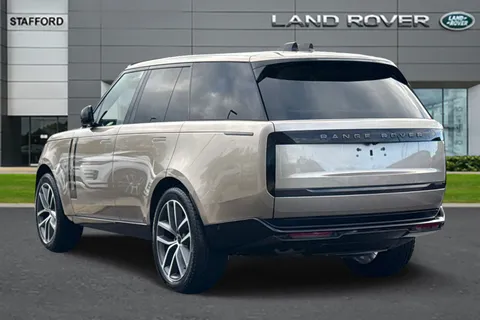 Land Rover Range Rover 3.0 D300 MHEV HSE Auto 4WD Euro 6 (s/s) 5dr Thumbnail #3