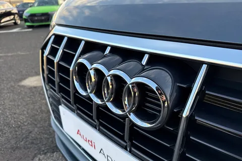 PN74KBX Audi Q3 S line 35 TFSI  150 PS S tronic Thumbnail #26