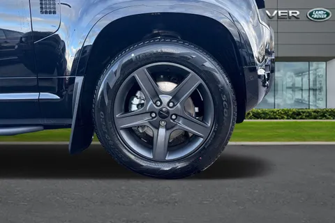  Land Rover Defender 110 3.0 D250 MHEV X-Dynamic SE Auto 4WD Euro 6 (s/s) 5dr Thumbnail #9