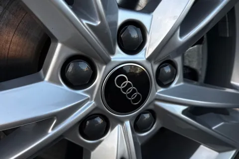 PN74KBX Audi Q3 S line 35 TFSI  150 PS S tronic Thumbnail #28