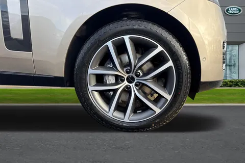 Land Rover Range Rover 3.0 D300 MHEV HSE Auto 4WD Euro 6 (s/s) 5dr Thumbnail #9