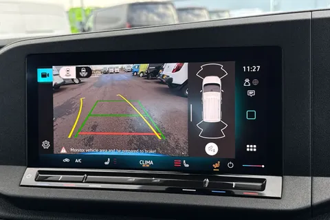 MF25JZP Volkswagen Caddy Maxi 2.0 TDI 122 Life 5dr DSG Thumbnail #37