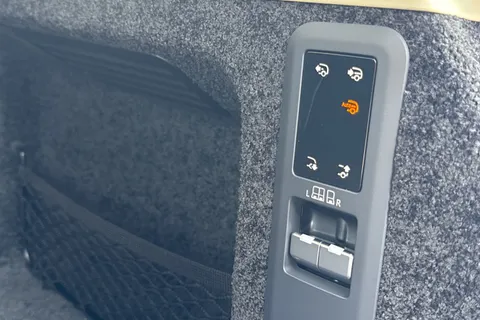 Land Rover Range Rover 3.0 D300 MHEV HSE Auto 4WD Euro 6 (s/s) 5dr Thumbnail #26