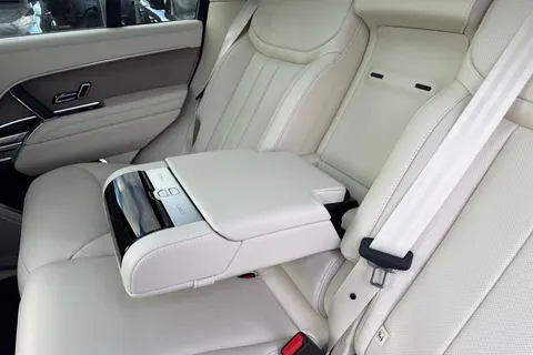 Land Rover Range Rover 3.0 D300 MHEV HSE Auto 4WD Euro 6 (s/s) 5dr Thumbnail #28