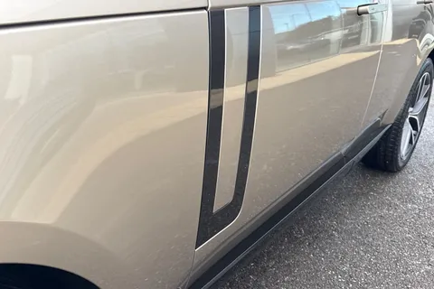 Land Rover Range Rover 3.0 D300 MHEV HSE Auto 4WD Euro 6 (s/s) 5dr Thumbnail #31