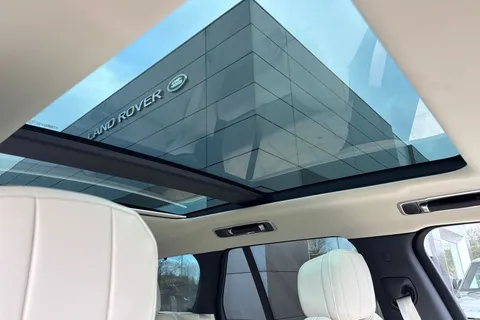 Land Rover Range Rover 3.0 D300 MHEV HSE Auto 4WD Euro 6 (s/s) 5dr Thumbnail #33