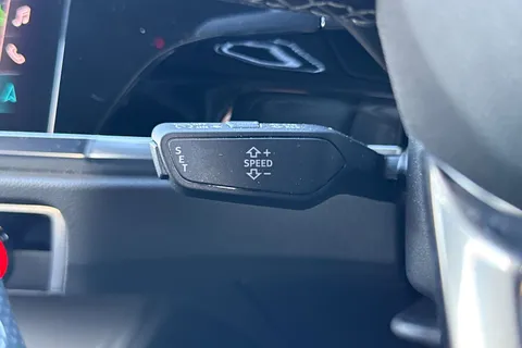 PN74KBX Audi Q3 S line 35 TFSI  150 PS S tronic Thumbnail #56