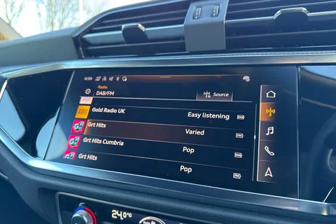 PN74KBX Audi Q3 S line 35 TFSI  150 PS S tronic Thumbnail #60