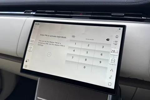 Land Rover Range Rover 3.0 D300 MHEV HSE Auto 4WD Euro 6 (s/s) 5dr Thumbnail #42