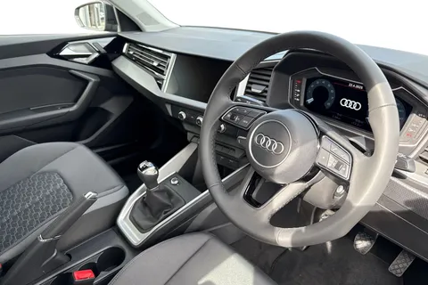 DA25LVH Audi A1 Sport 25 TFSI 95 PS 5-speed Thumbnail #15