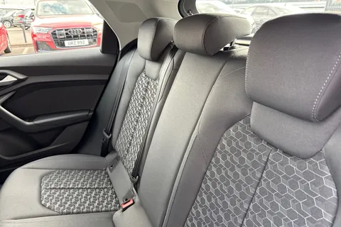 DA25LVH Audi A1 Sport 25 TFSI 95 PS 5-speed Thumbnail #20