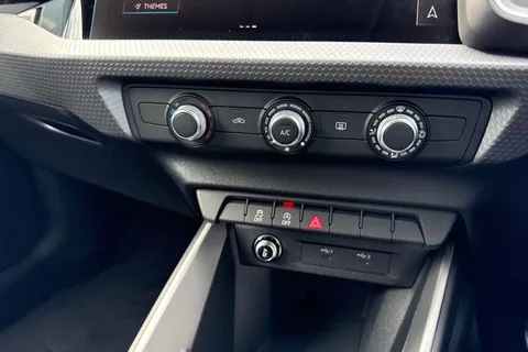 DA25LVH Audi A1 Sport 25 TFSI 95 PS 5-speed Thumbnail #23