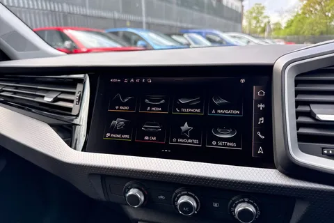 DA25LVH Audi A1 Sport 25 TFSI 95 PS 5-speed Thumbnail #43