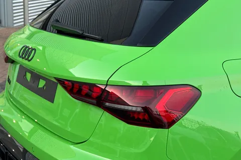  Audi RS 3 2.5 TFSI Carbon Vorsprung Sportback S Tronic quattro Euro 6 (s/s) 5dr Thumbnail #8