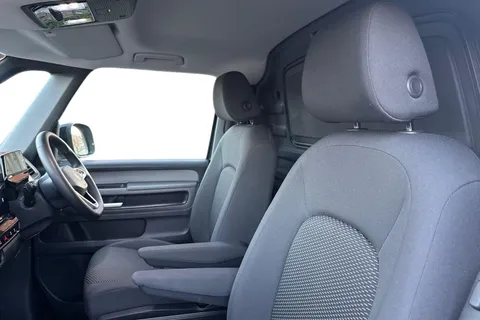 MA23CWR Volkswagen Id. Buzz Cargo SWB 204 PS 77 kWh Electric 1 Speed Automatic Thumbnail #12