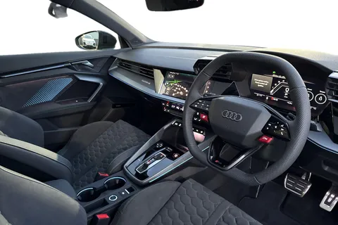  Audi RS 3 2.5 TFSI Carbon Vorsprung Sportback S Tronic quattro Euro 6 (s/s) 5dr Thumbnail #14