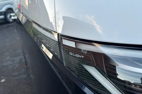 MA23CWR Volkswagen Id. Buzz Cargo SWB 204 PS 77 kWh Electric 1 Speed Automatic Thumbnail #31