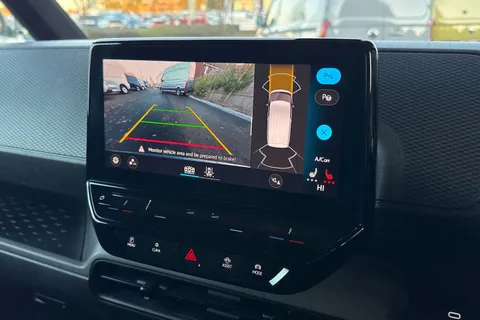 MA23CWR Volkswagen Id. Buzz Cargo SWB 204 PS 77 kWh Electric 1 Speed Automatic Thumbnail #37