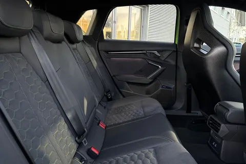  Audi RS 3 2.5 TFSI Carbon Vorsprung Sportback S Tronic quattro Euro 6 (s/s) 5dr Thumbnail #38