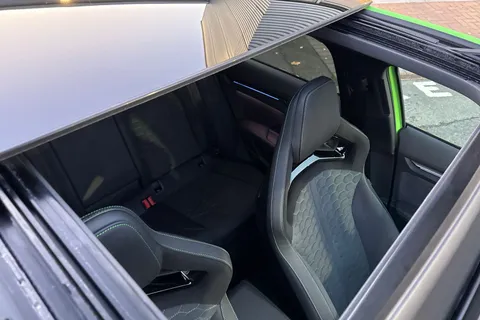  Audi RS 3 2.5 TFSI Carbon Vorsprung Sportback S Tronic quattro Euro 6 (s/s) 5dr Thumbnail #52