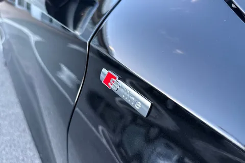 KT25YFD Audi A3 Black Edition 35 TFSI 150 PS S tronic Thumbnail #27