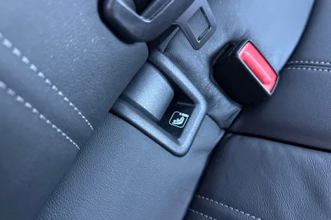 KT25YFD Audi A3 Black Edition 35 TFSI 150 PS S tronic Thumbnail #40