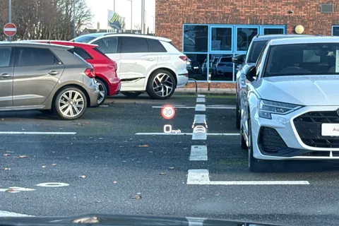 KT25YFD Audi A3 Black Edition 35 TFSI 150 PS S tronic Thumbnail #57