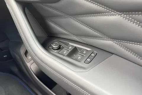 CX75PXR Volkswagen Touareg 3.0 V6 TSI eHybrid 4M 462PS R ⭐Towbar, Heads Up, Night Vision, Dynaudio & Thumbnail #18