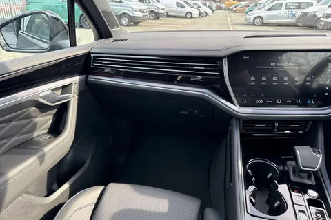 CX75PXR Volkswagen Touareg 3.0 V6 TSI eHybrid 4M 462PS R ⭐Towbar, Heads Up, Night Vision, Dynaudio & Thumbnail #79