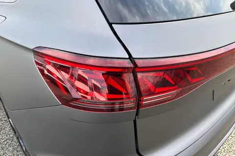 CX75PXR Volkswagen Touareg 3.0 V6 TSI eHybrid 4M 462PS R ⭐Towbar, Heads Up, Night Vision, Dynaudio & Thumbnail #95