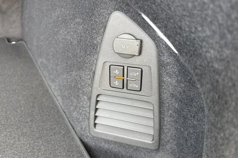 CX75PXR Volkswagen Touareg 3.0 V6 TSI eHybrid 4M 462PS R ⭐Towbar, Heads Up, Night Vision, Dynaudio & Thumbnail #97