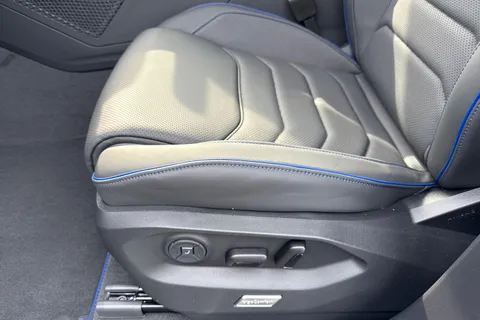 CX75PXR Volkswagen Touareg 3.0 V6 TSI eHybrid 4M 462PS R ⭐Towbar, Heads Up, Night Vision, Dynaudio & Thumbnail #106