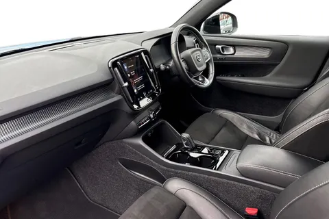 DP70VMV Volvo Xc40 2.0 B4 MHEV R-Design Pro Auto Euro 6 (s/s) 5dr Thumbnail #9