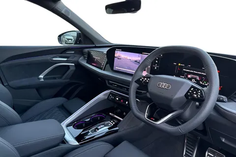  Audi SQ5 3.0 TFSI S Edition 1 S Tronic quattro Euro 6 (s/s) 5dr Thumbnail #8