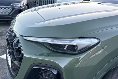  Audi SQ5 3.0 TFSI S Edition 1 S Tronic quattro Euro 6 (s/s) 5dr Thumbnail #17