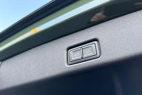  Audi SQ5 3.0 TFSI S Edition 1 S Tronic quattro Euro 6 (s/s) 5dr Thumbnail #37