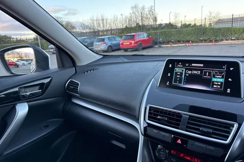 DS20JLU Mitsubishi Eclipse Cross 1.5T 3 CVT 4WD Euro 6 (s/s) 5dr Thumbnail #18