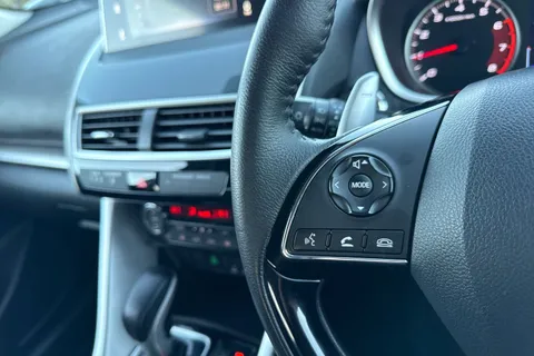 DS20JLU Mitsubishi Eclipse Cross 1.5T 3 CVT 4WD Euro 6 (s/s) 5dr Thumbnail #38