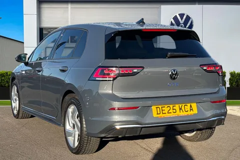 DE25KCA Volkswagen Golf 1.5 TSI 272 GTE eHybrid 5dr DSG Thumbnail #3