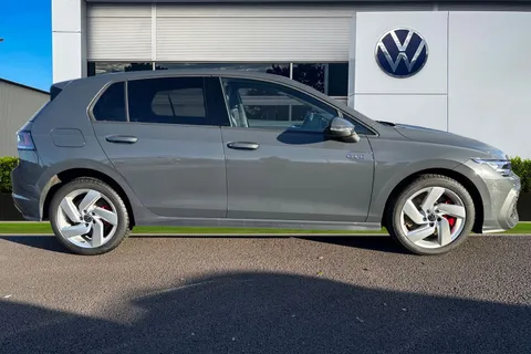 DE25KCA Volkswagen Golf 1.5 TSI 272 GTE eHybrid 5dr DSG Thumbnail #4