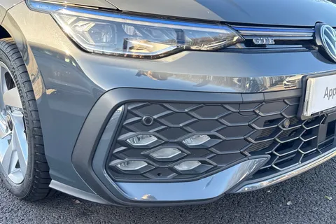 DE25KCA Volkswagen Golf 1.5 TSI 272 GTE eHybrid 5dr DSG Thumbnail #10