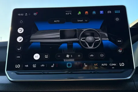 DE25KCA Volkswagen Golf 1.5 TSI 272 GTE eHybrid 5dr DSG Thumbnail #23