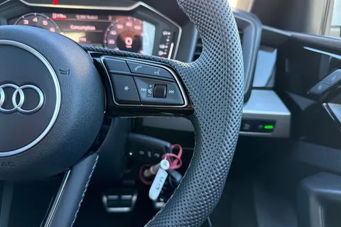 Audi A1 1.0 TFSI 30 S line Sportback S Tronic Euro 6 (s/s) 5dr Thumbnail #32