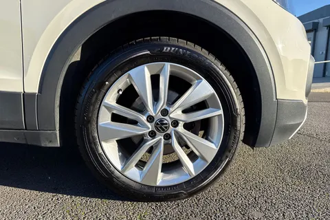 10 of 67 for Volkswagen T-Cross 1.0 TSI SE Euro 6 (s/s) 5dr