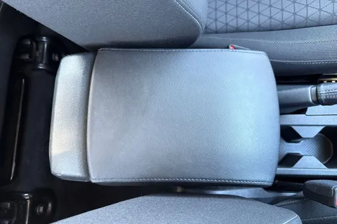 55 of 67 for Volkswagen T-Cross 1.0 TSI SE Euro 6 (s/s) 5dr