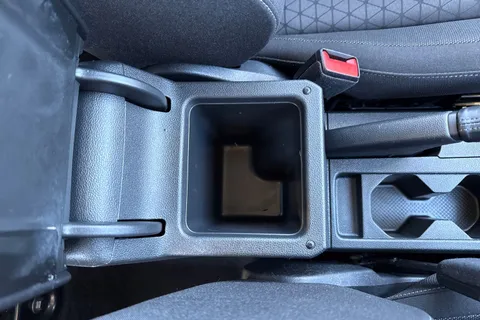 56 of 67 for Volkswagen T-Cross 1.0 TSI SE Euro 6 (s/s) 5dr